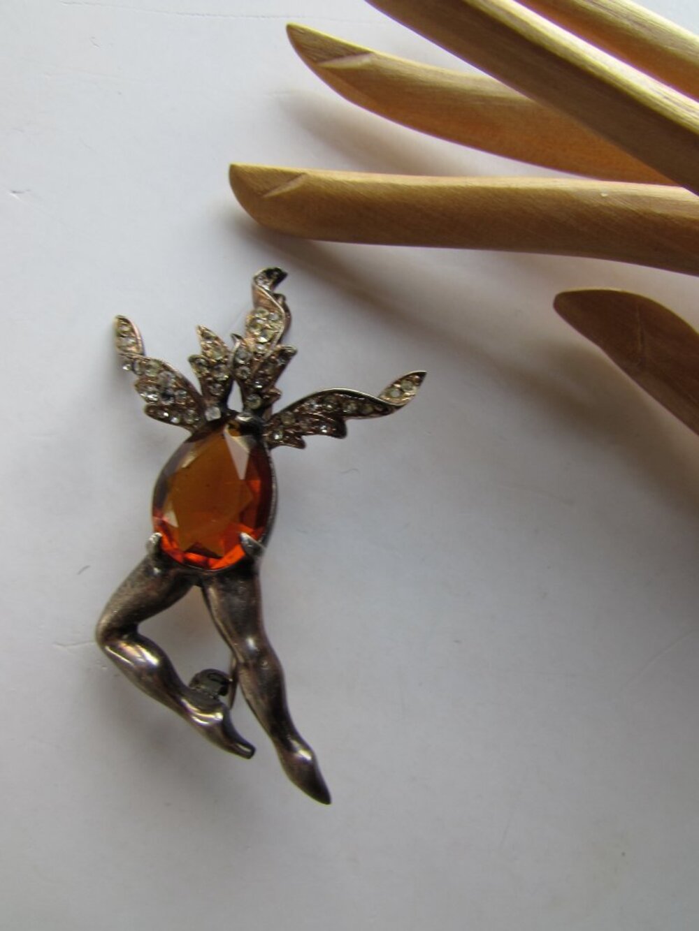 Surprising Brooch Sterling Silver Jelly Belly Rhinestone Flames